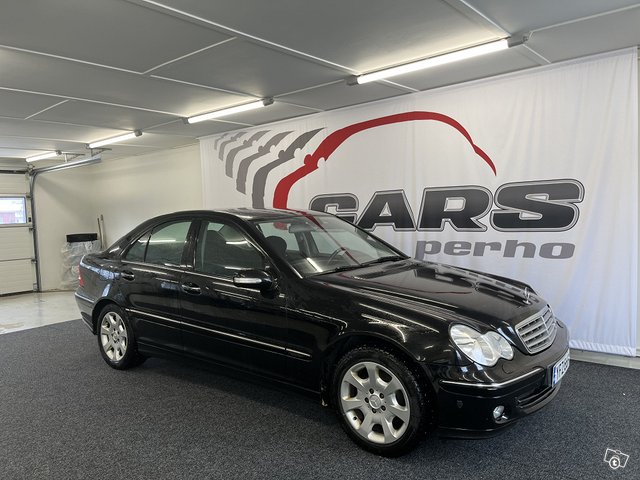 Mercedes-Benz C, kuva 1