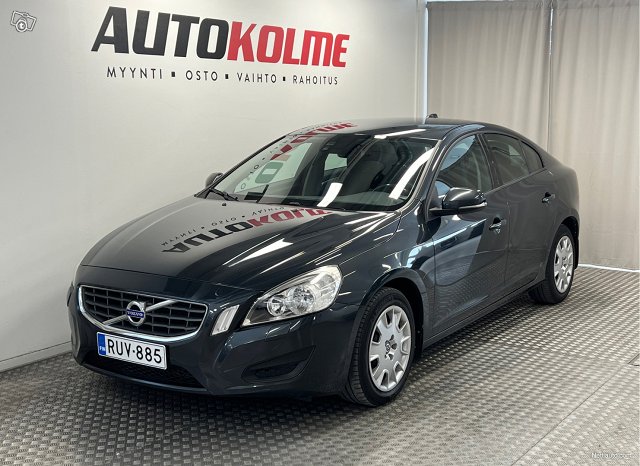 Volvo S60 1