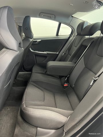 Volvo S60 8