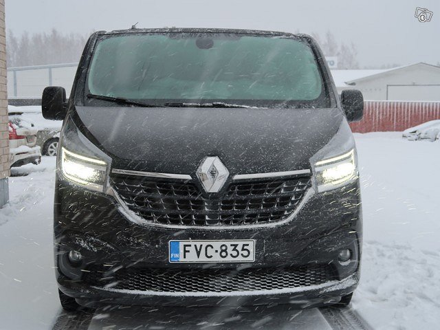 RENAULT Trafic 4