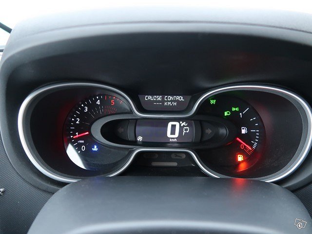 RENAULT Trafic 11