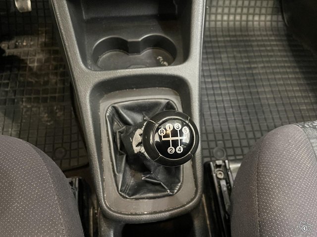 Opel Zafira 18