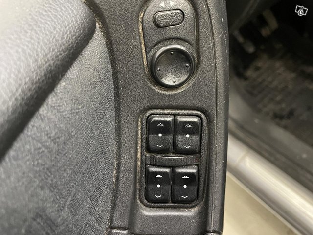 Opel Zafira 22
