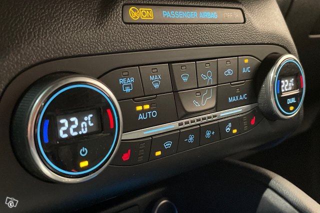 Ford Kuga 18