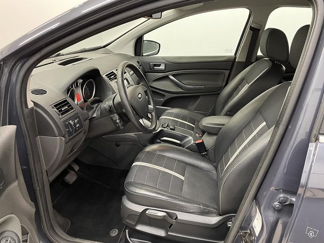 Ford Kuga 9