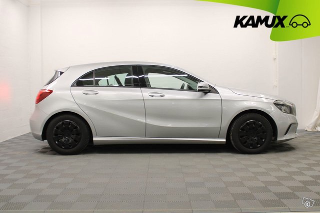 Mercedes-Benz A 12