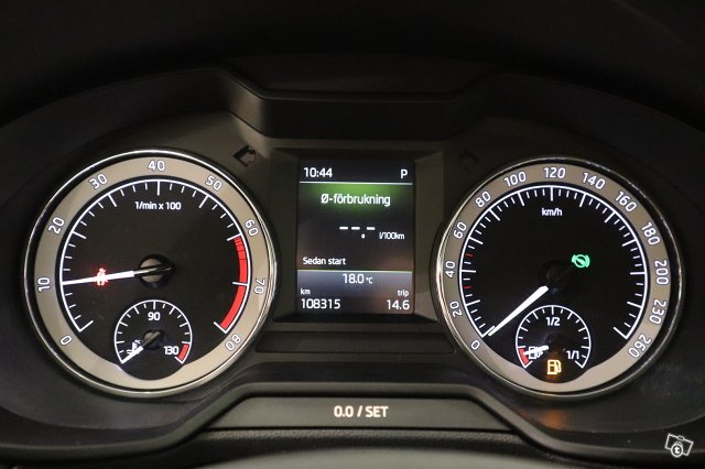 Skoda Octavia 12