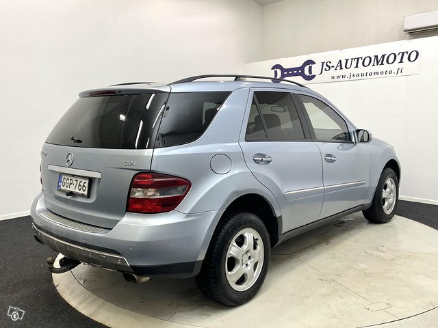 Mercedes-Benz ML 3