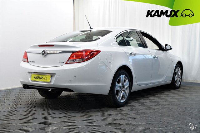 Opel Insignia 2