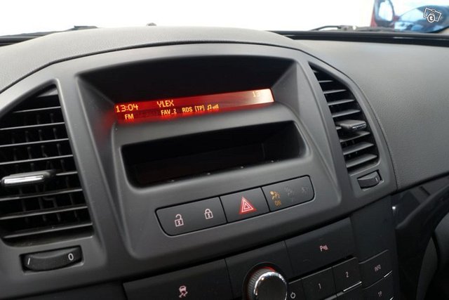 Opel Insignia 14