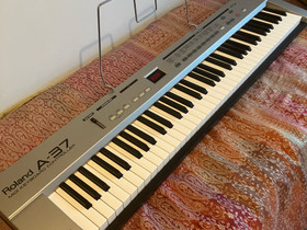 Roland A-37 Midi kontrolleri, Pianot, urut ja koskettimet, Musiikki ja soittimet, Turku, Tori.fi Roland A-37 Midi kontrolleri, Pianot, urut ja koskettimet, Musiikki ja soittimet, Turku, Tori.fi