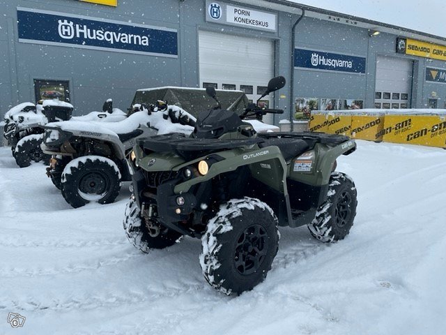 Can-Am Outlander 570 PRO T3 2