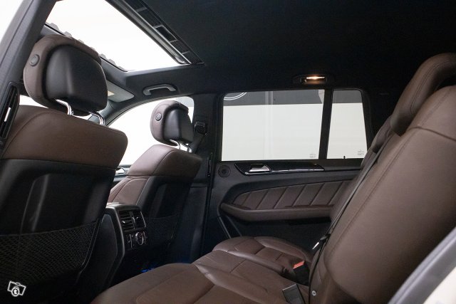 Mercedes-Benz GL 7