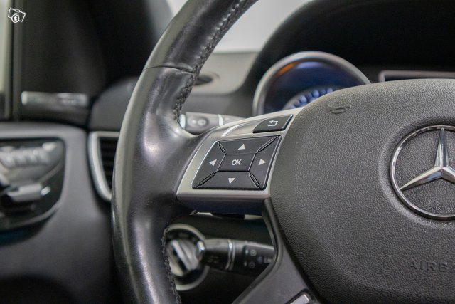 Mercedes-Benz GL 21