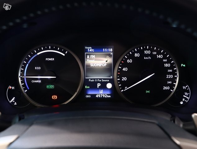 Lexus NX 12