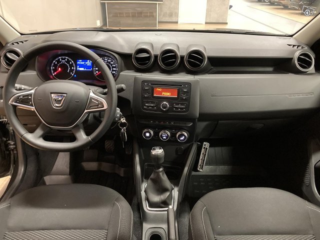 Dacia Duster 13