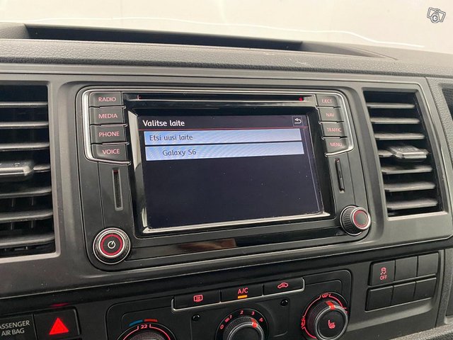 Volkswagen Transporter 19