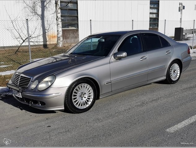 Mercedes-Benz E 270, kuva 1