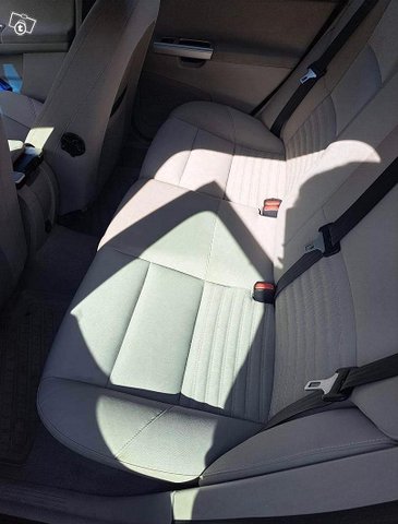 Volvo V50 5