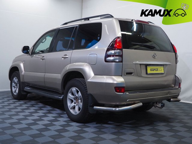 Toyota Land Cruiser 12