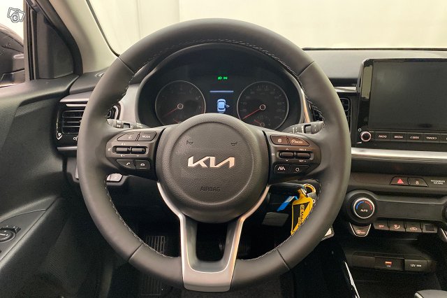 Kia STONIC 8