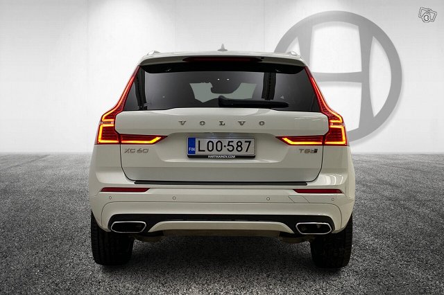 Volvo XC60 5