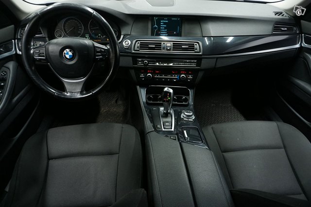 BMW 525 14