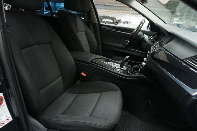 BMW 525 15
