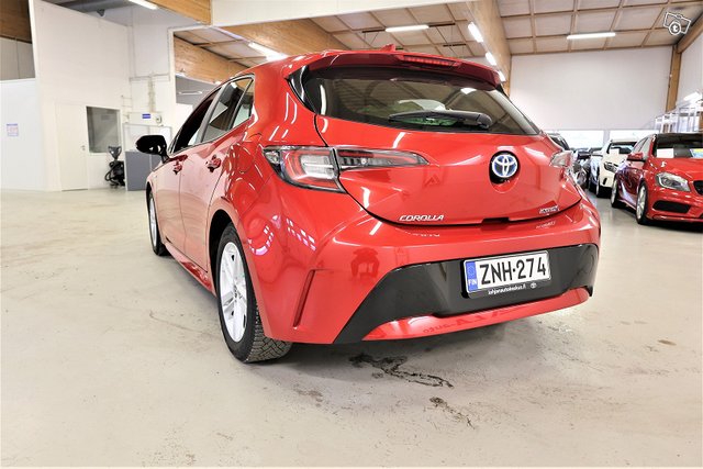 Toyota Corolla 4