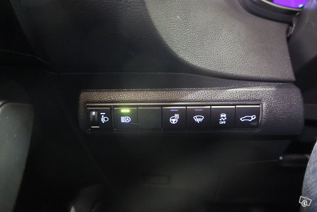 Toyota Corolla 23