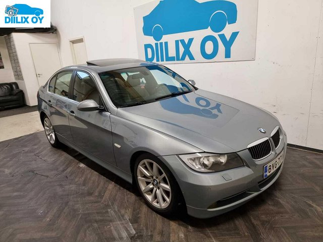 BMW 330