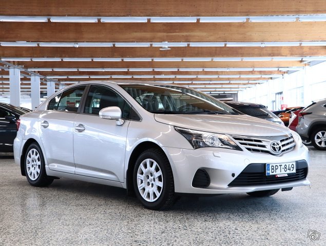 Toyota Avensis
