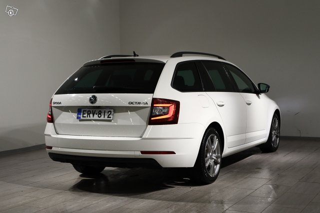 Skoda OCTAVIA 5