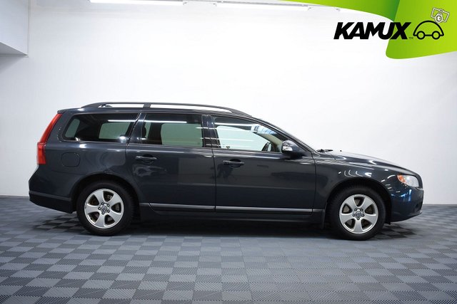 Volvo V70 2