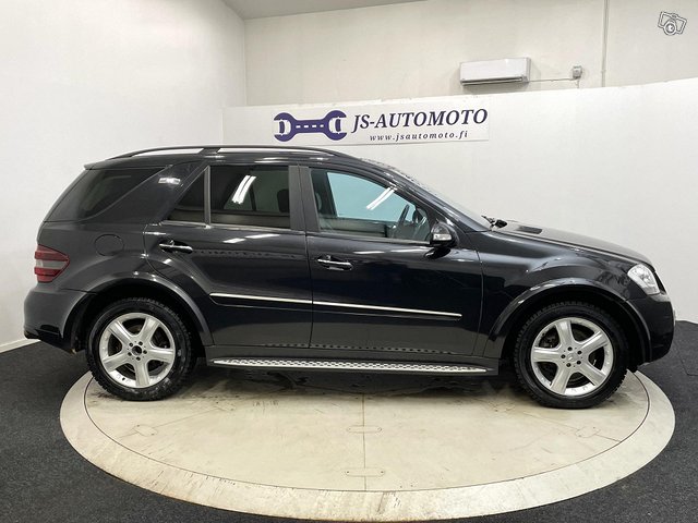 Mercedes-Benz ML 2