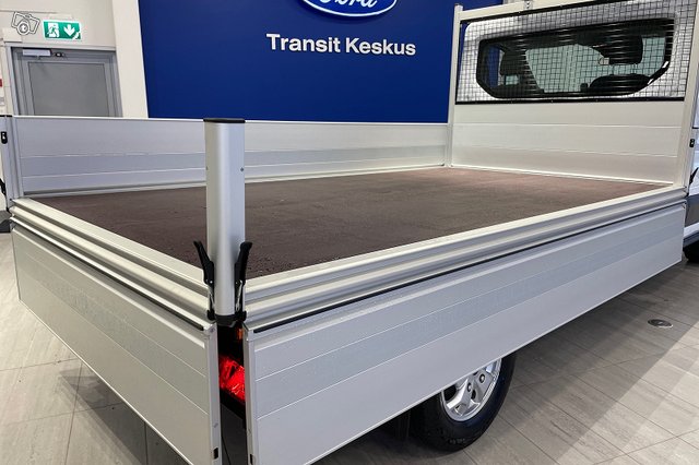 Ford Transit 16
