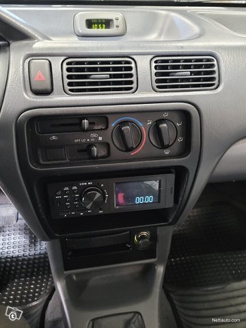 Toyota Starlet 14