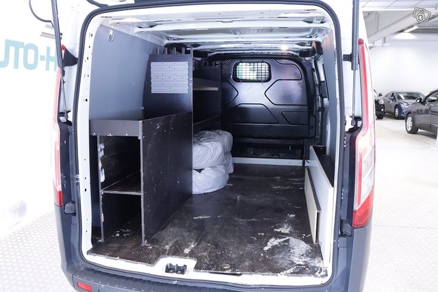 Ford TRANSIT CUSTOM 16