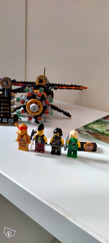 Lego ninjago, Lelut ja pelit, L...