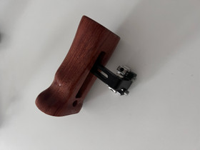 Smallrig Wooden Universal Side Handle 2093, Valokuvaustarvikkeet, Kamerat ja valokuvaus, Kirkkonummi, Tori.fi Smallrig Wooden Universal Side Handle 2093, Valokuvaustarvikkeet, Kamerat ja valokuvaus, Kirkkonummi, Tori.fi