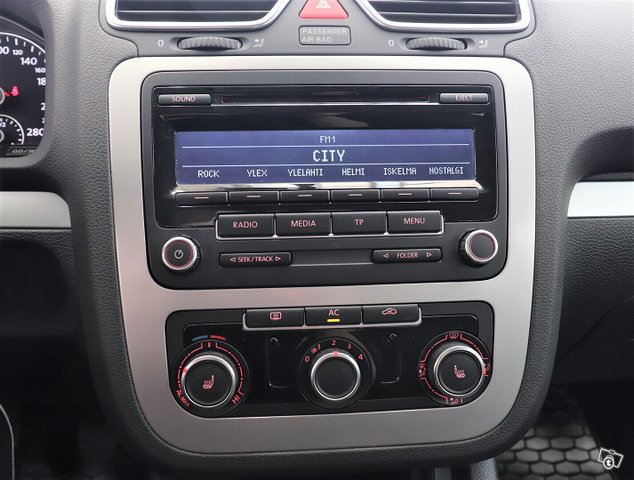 Volkswagen Scirocco 11