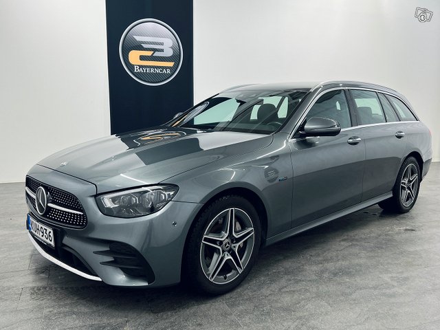 Mercedes-Benz E, kuva 1
