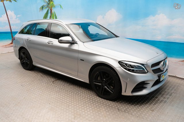 MERCEDES-BENZ C 3