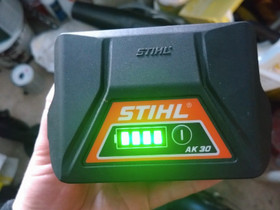 Stihl AK30 akku, Leikkurit ja koneet, Piha ja puutarha, Lohja, Tori.fi Stihl AK30 akku, Leikkurit ja koneet, Piha ja puutarha, Lohja, Tori.fi