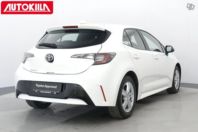 TOYOTA COROLLA 5