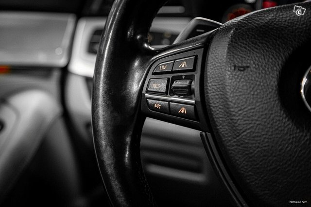 BMW M550d 13