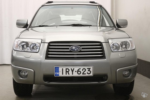 Subaru Forester 4