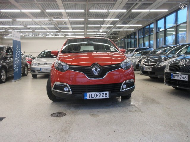 RENAULT Captur 11
