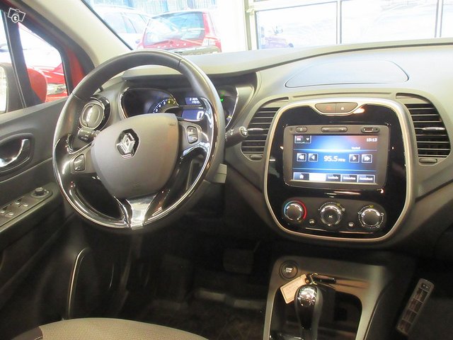 RENAULT Captur 22