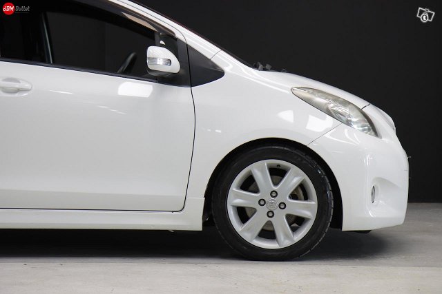 Toyota Yaris 22